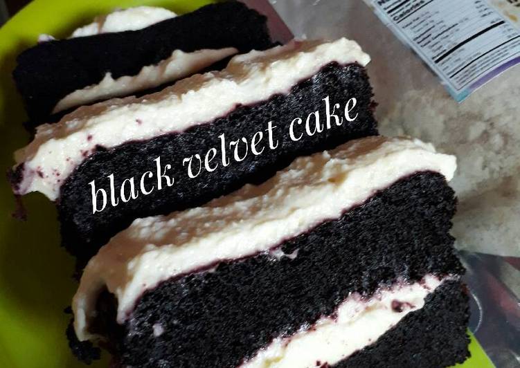 Black Velvet Cake Keto