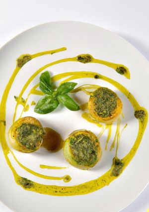 Una foto de Papas con Pesto de Albahaca y Queso de Cabra: