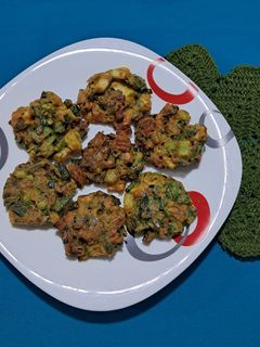 عکسی از دستور کوکو پیازچه رشتی