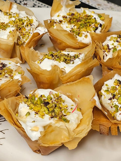 A picture of Lebanese Nights 🌙 (Layaly lebnan) 😋👌.