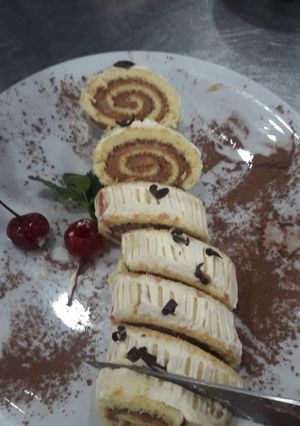 Una foto de Pionono relleno dulce