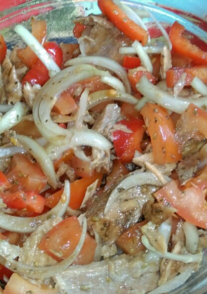 Una foto de Ensalada de ventresca