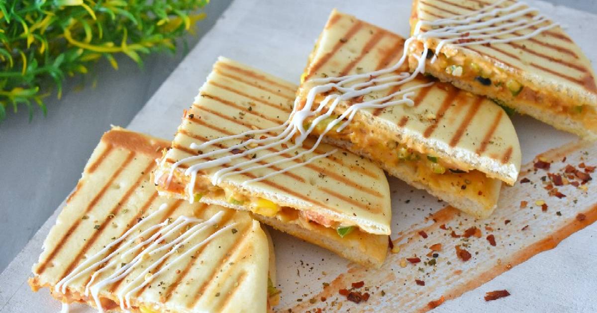 Veg Pizza Sandwich Recipe by Viraj Naik Cookpad