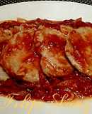 Lomo de cerdo con salsa de pimientos asados