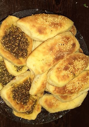 صورة لوصفة فطاير زعتر وجبنه للفطور