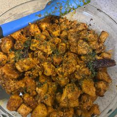 A picture of Tawa chicken 🥰.