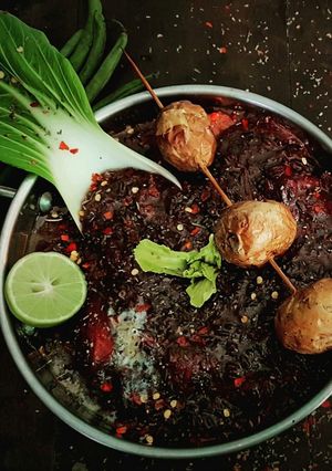 ওয়ান পট ব্ল্যাক সাই (one pot black sai recipe in Bengali) রেসিপির প্রধান ছবি