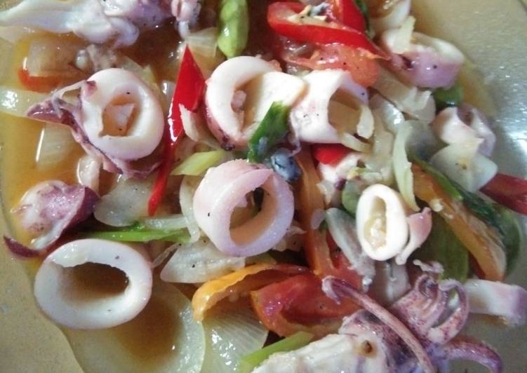 Resep Tumis cumi pete gembiraaaaa!!! Lezat