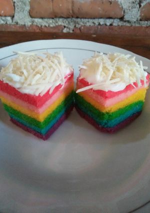 Foto resep Rainbow cake toping keju