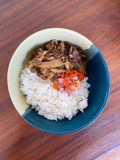 Foto resep Beef rice bowl sambal matah rumahan