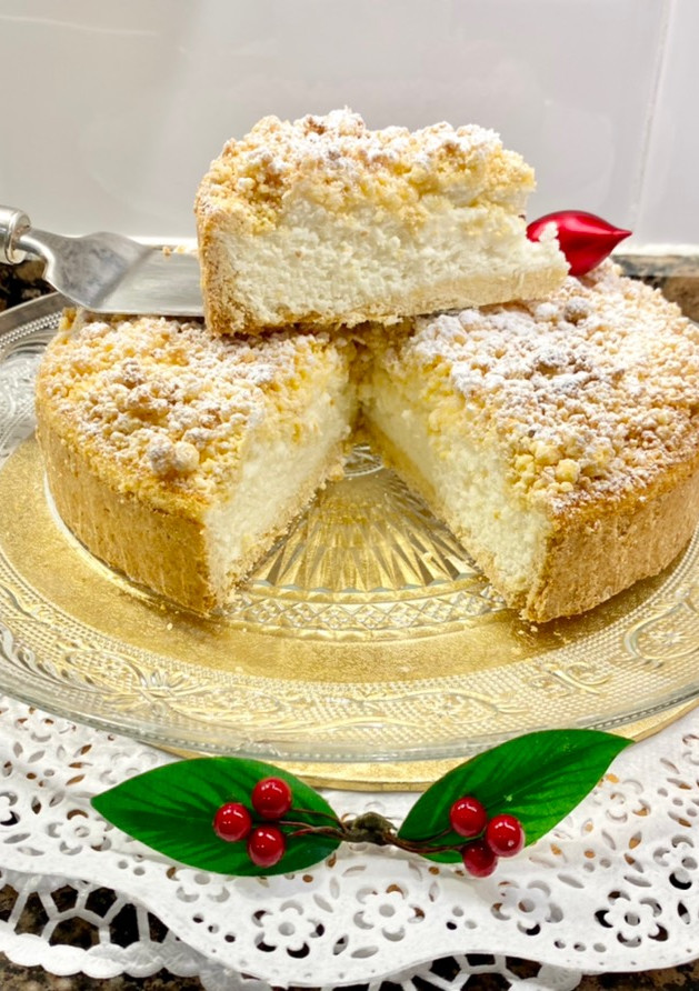 Una foto de Pastel de yogur griego y coco “sin gluten”