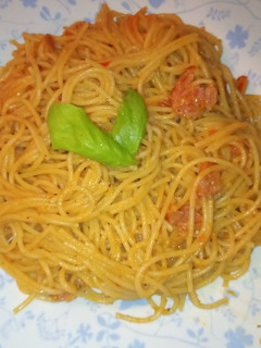 Una foto de Pasta fácil con salsa de chorizo ahumado