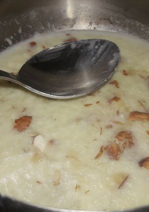 A picture of Almond ice - cream.