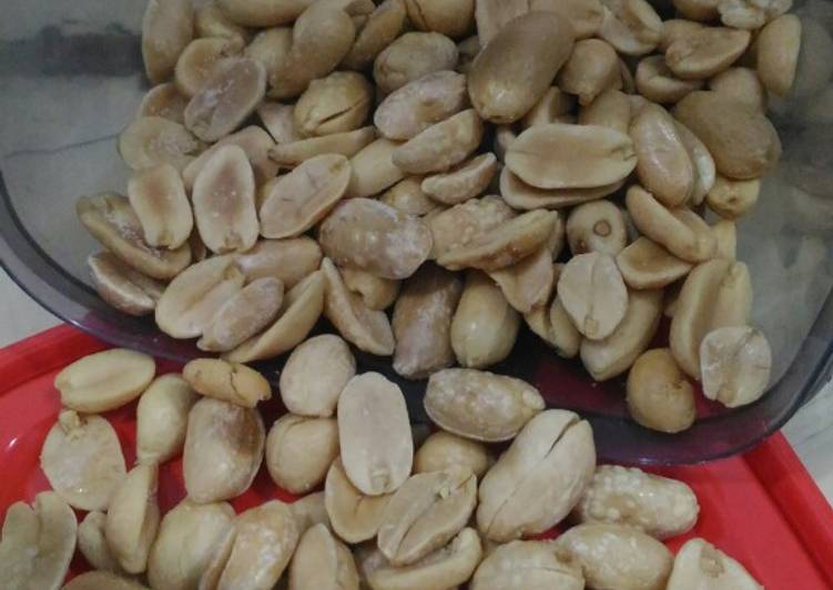 Cara Gampang Membuat Kacang goreng gurih yang Bikin Ngiler
