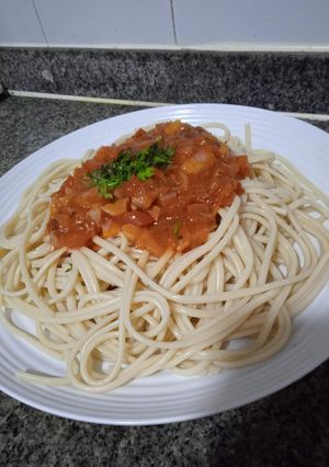 Una foto de Spaghetti en Salsa Tradicional