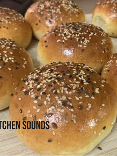 A picture of Perfect potato buns 🥔.