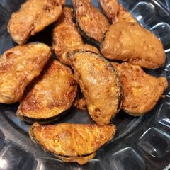 A picture of Brinjal pakora.