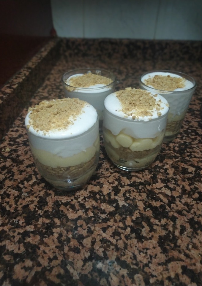 Una foto de Limón pie en vasitos