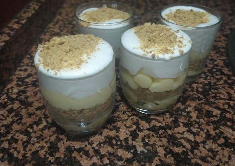 Limón pie en vasitos Receta de La Pequeña Cocinera ♥️ Cookpad