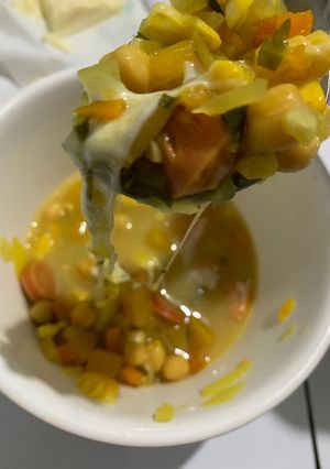 Una foto de Sopa de verduras mix