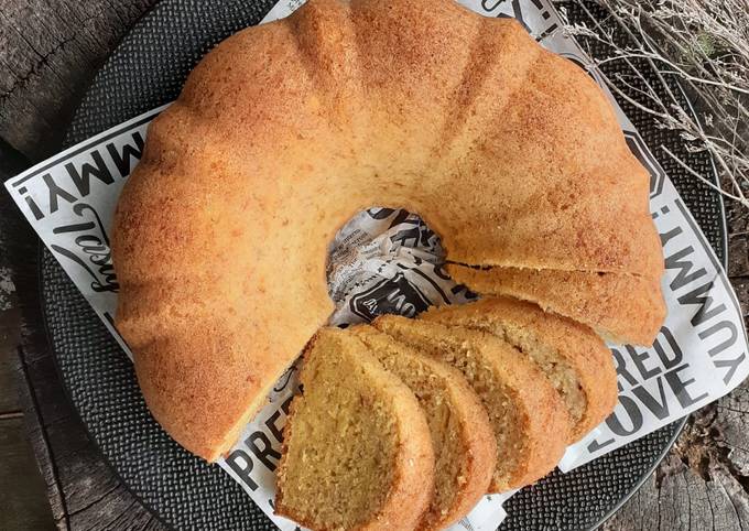 Banana cake