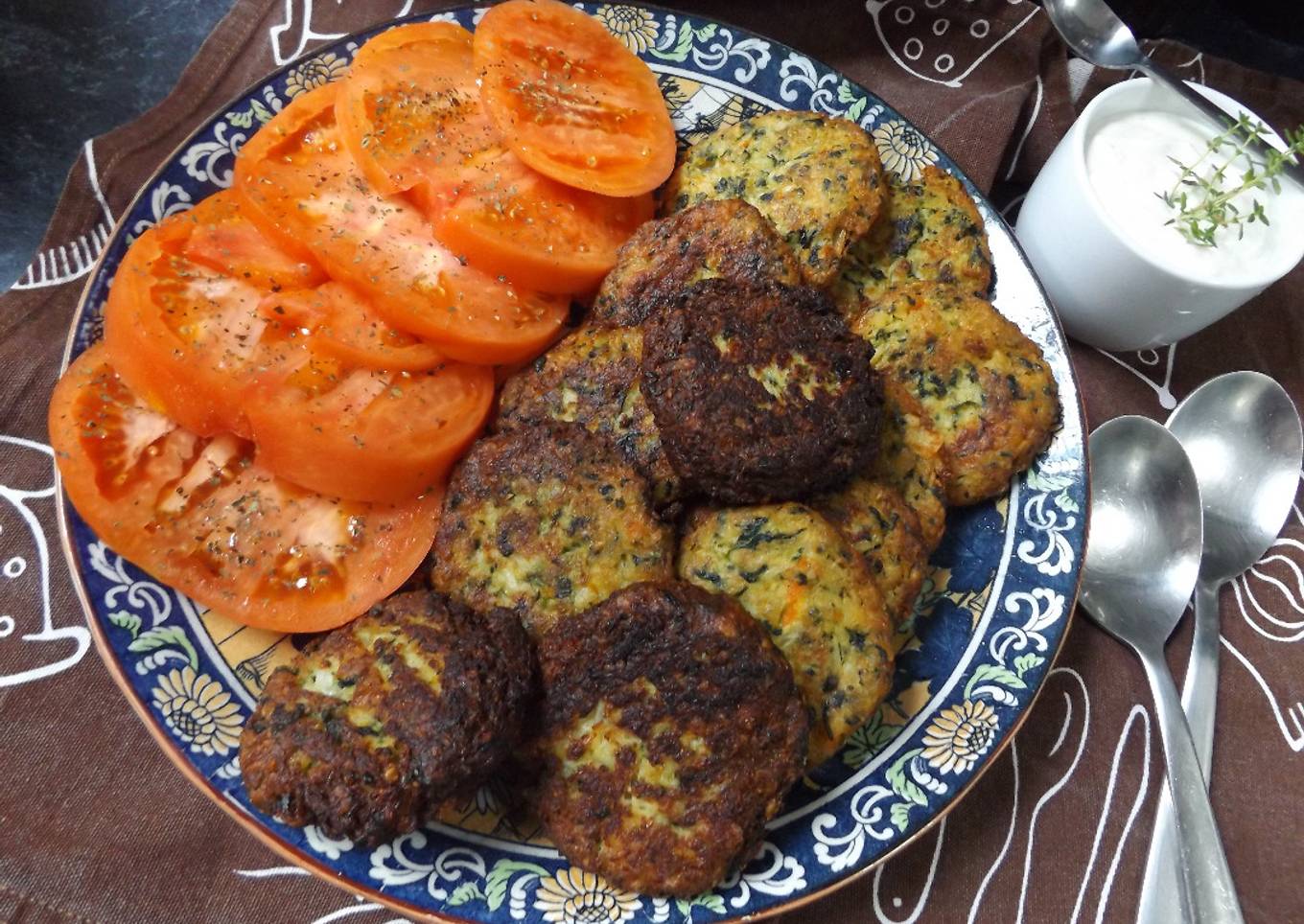 Tortitas de coliflor, espinacas y zanahoria