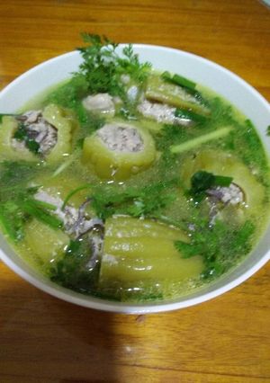 Hình của món Canh khổ qua nhồi thịt.