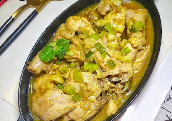 Cara Membuat Ayam Kunyit Boncabe Rumahan