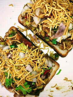 A picture of Masala Bread.