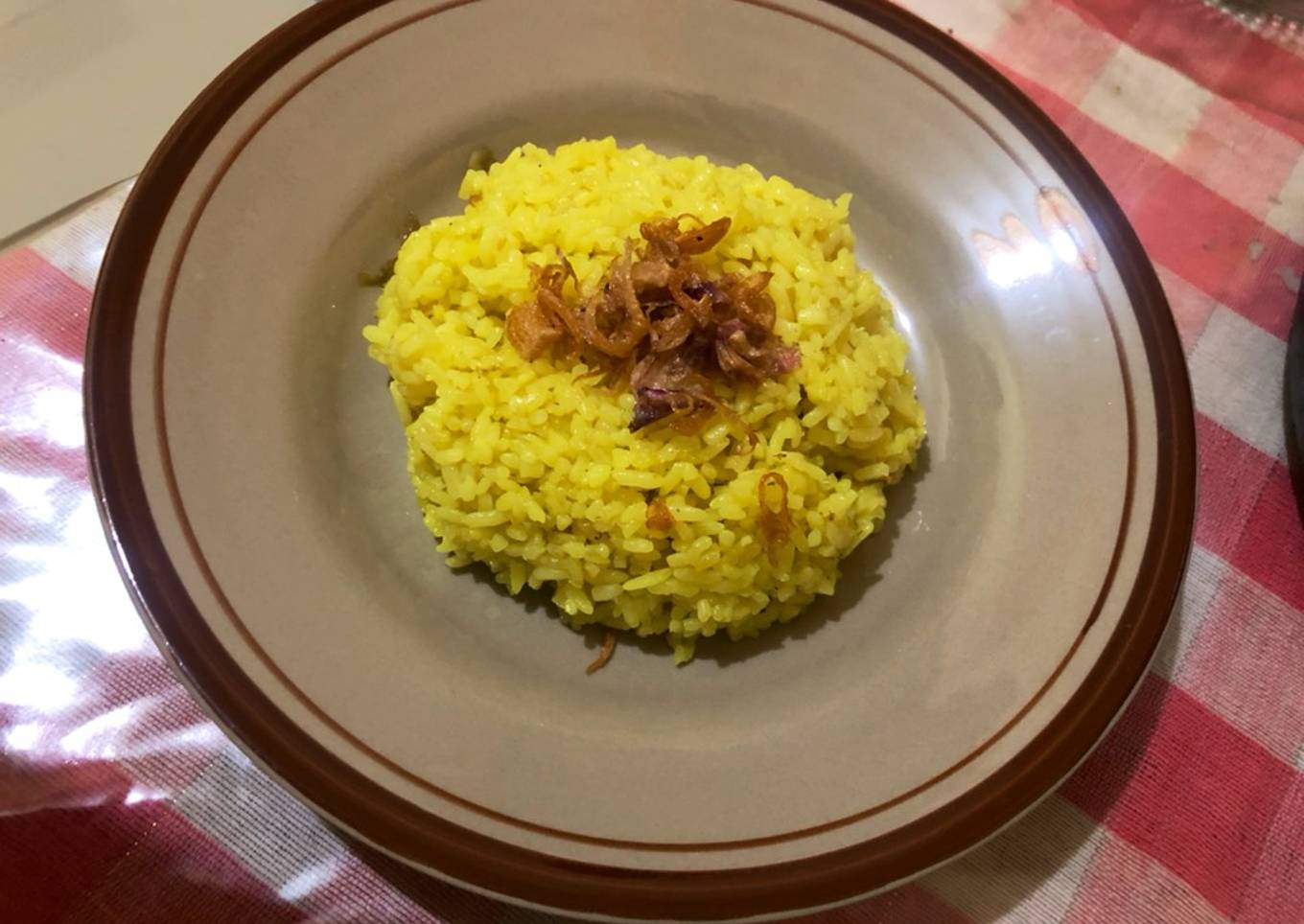 Nasi kuning magic com