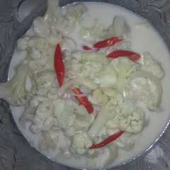 รูปของ Kembang kol masak santan
