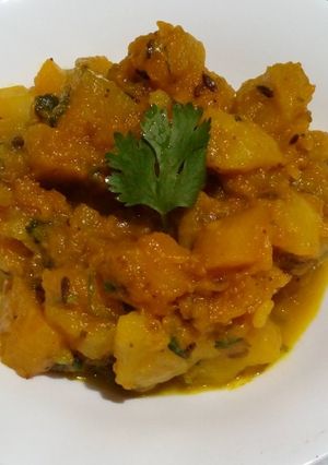 সাধারণ কুমড়োর তরকারি (sadharon kumror tarkari rercipe in Bengali) রেসিপির প্রধান ছবি