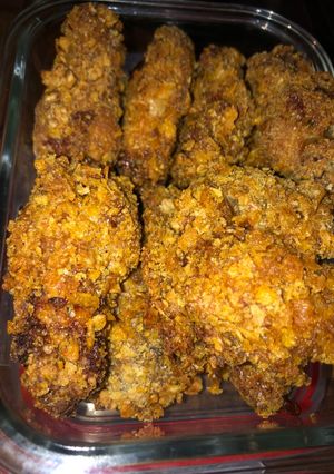 Cornflakes csirkeszárnyak sütőben recept fotója