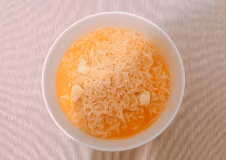 Simple Way to Prepare Speedy Chicken Noodle Soup : For a rainy day