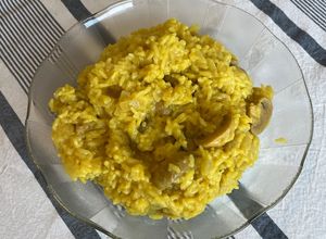 Una foto de Risotto de arroz con champiñones