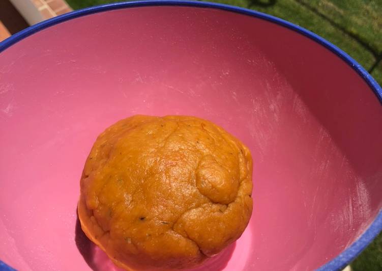 Masa de empanadillas en mambo