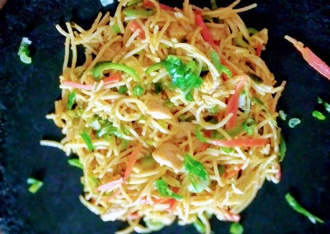 Recipe of Homemade Easy Chicken Chow Mein