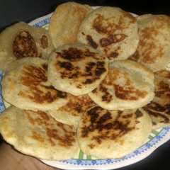 A picture of Wingko babat teflon.