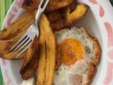 Las famosas tajadas de plátano amarillo