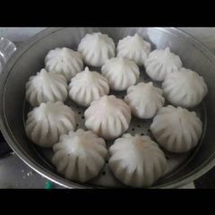 Indian dessert (steam modak) A picture of Indian dessert (steam modak).