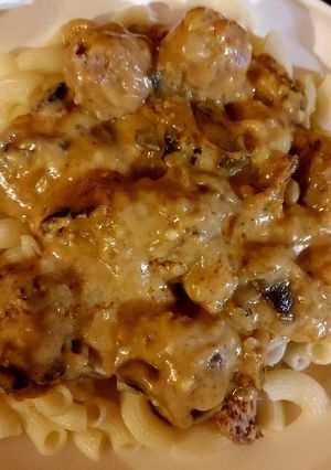 Bakonyi húsgombócok tésztával recept fotója