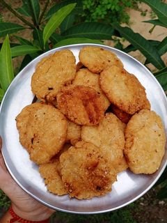 ঠেকুয়া (Thekua recipe in Bengali) রেসিপির প্রধান ছবি