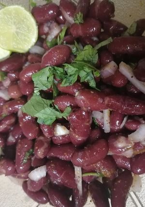 A picture of Red kidney beans chaat.