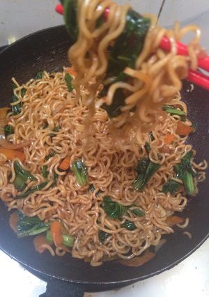 Foto resep Mie goreng praktis