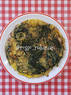Foto di Frittata con agretti e cipolla