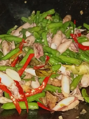 Langkah Gampang Membuat Resep 79. Tumis Cumi Buncis (Lauk Bekal Perjalanan) yang Menggugah Selera Anti Ribet, Bisa Manjain Lidah