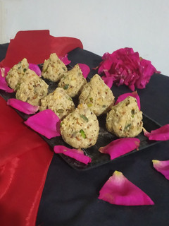 A picture of Makhana dry fruits Modak.