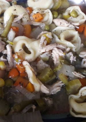 A picture of Crock pot chicken soup.