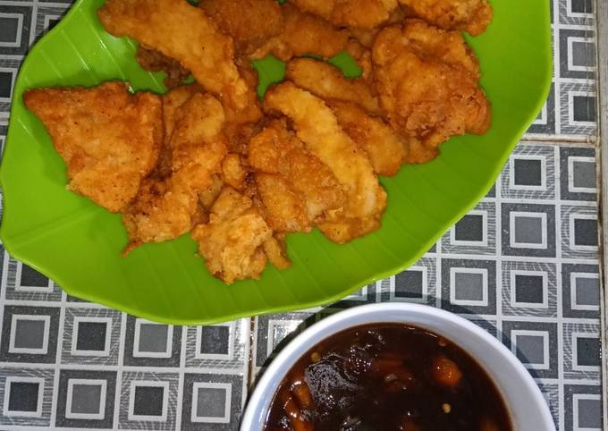 Ayam goreng tepung saus Lada hitam