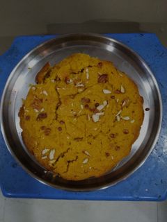 मँगो केक (mango cake recipe in marathi) रेसिपी चे मुख्य फोटो 